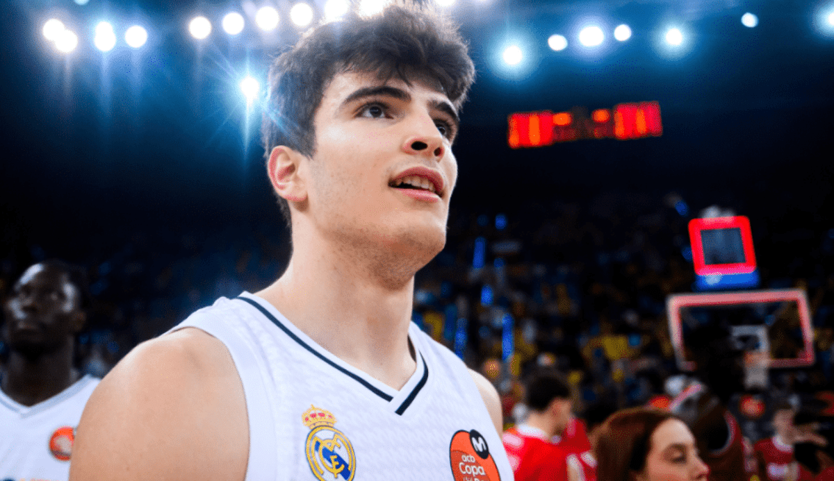 Hugo González no estará solo