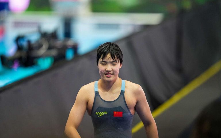 A los 12 años, Yu Zidi revoluciona el mundo de la natación