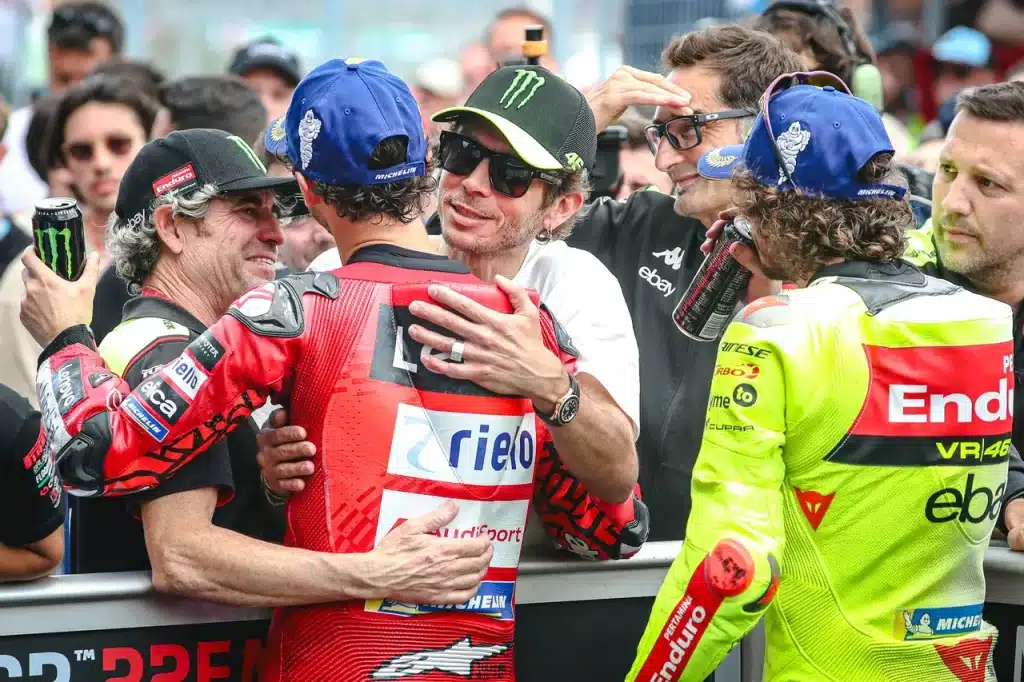 Valentino Rossi’s Lifesaving Intervention Transforms Pecco Bagnaia from Despair to MotoGP Champion