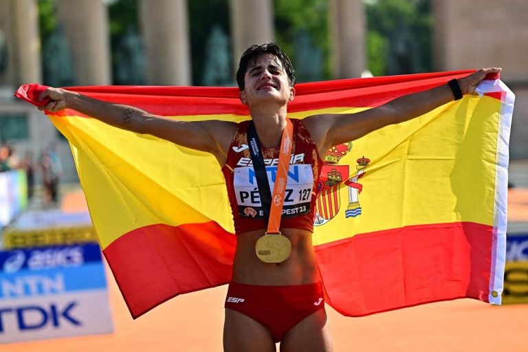 ¡Imbatible! María Pérez gana la carrera y lanza una advertencia a Tokio