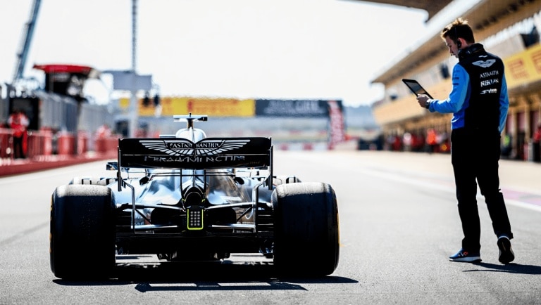 Adrian Newey, en el box de Aston Martin