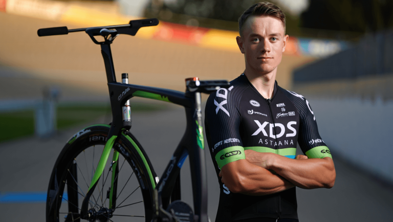 Lev Gonov da el salto al WorldTour con el equipo XDS-Astana