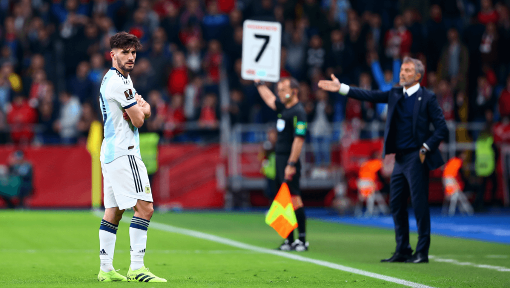 Polémica en Turquía: Matías Kranevitter se negó a salir cuando iba a ser cambiado