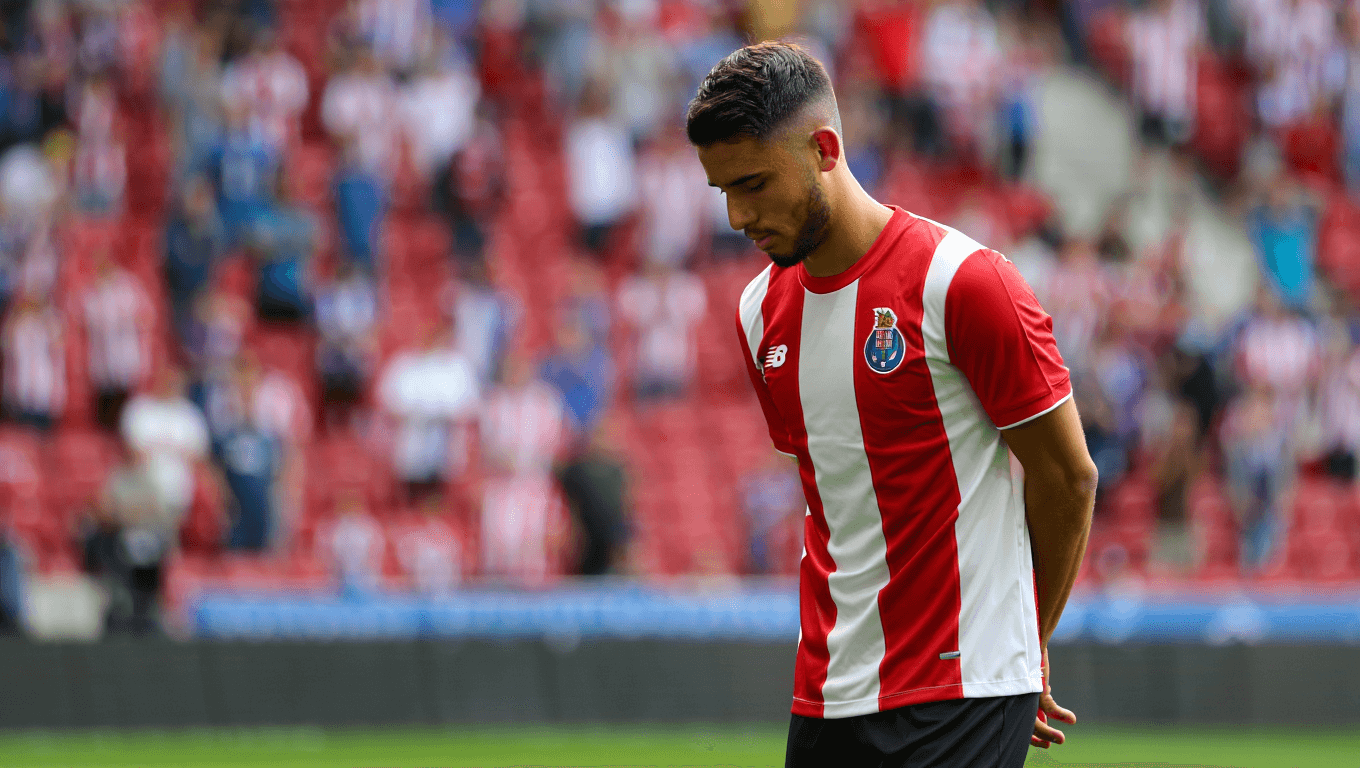 El emotivo homenaje del Oporto al vizcaíno Borja Sainz por el fallecimiento de su madre