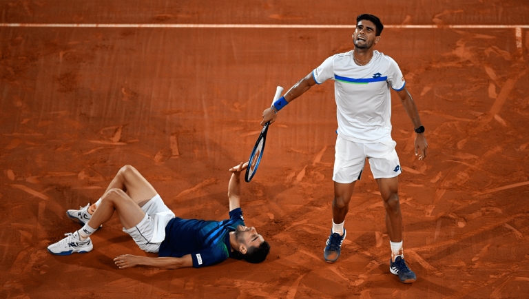 Alcaraz se impone a Fonseca y su particular Copa Davis