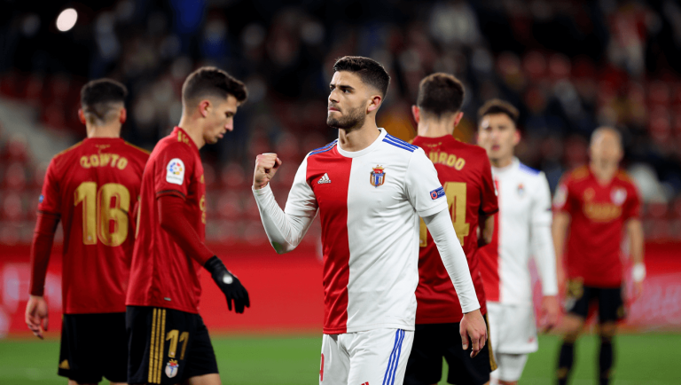 El Gobierno responde a los cánticos racistas del España - Egipto y los Mossos abren una investigación: "Es el fascismo, amigos"