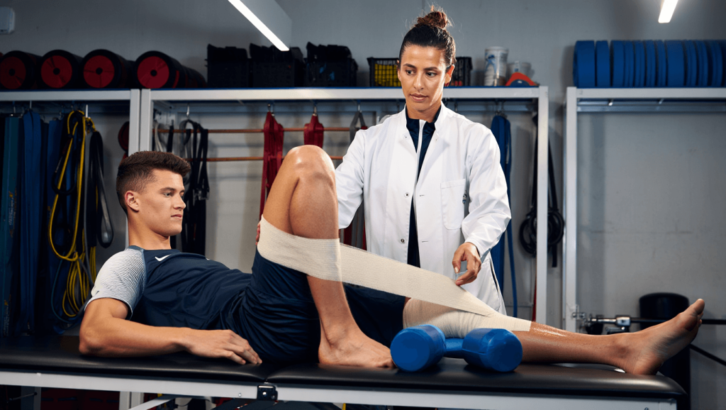 ¿Cómo es vivir como fisioterapeuta en la élite del atletismo mundial? La española Claudia Levoni lo cuenta desde dentro
