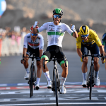 Jonathan Milan gana en el sprint la etapa 4 del UAE Tour: Tiberi sigue líder