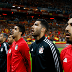 Los cánticos racistas en el España - Egipto empañan una noche que debía ser una fiesta del fútbol
