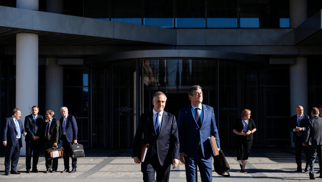 El Lakua demandará al anterior presidente al detectar transferencias sospechosas