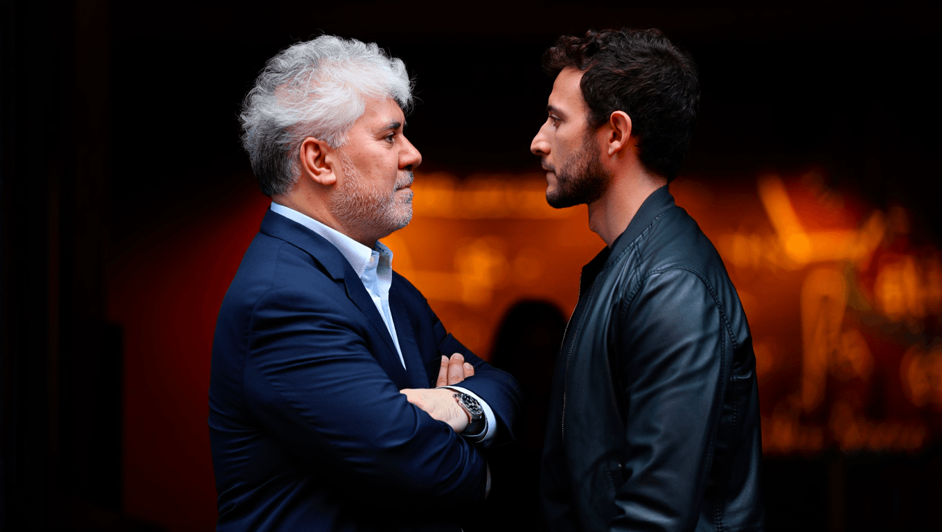 Almodóvar lleva disgustado desde 1992 con Sabina: "No me gusto nada. Es la primera vez que lo digo"