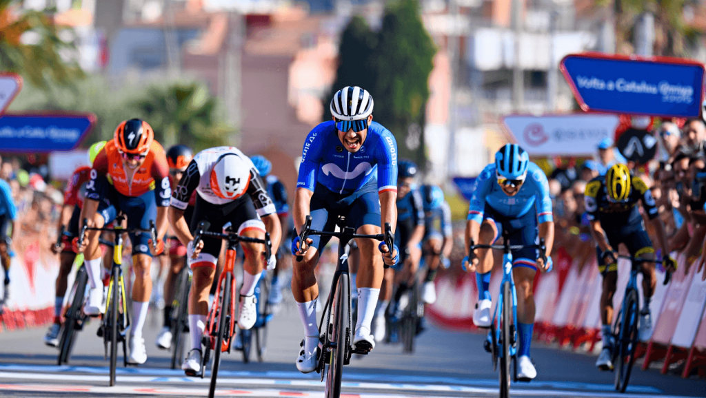 Volta a Catalunya 2026: etapa 1 deja nuevo líder y tiempos oficiales