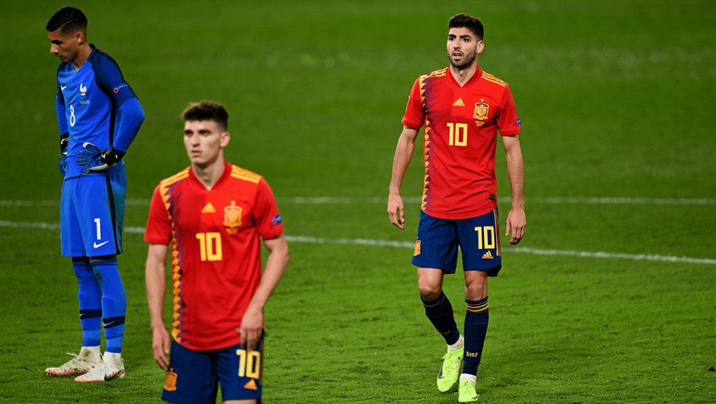 España repite el equipo de los cuartos para la 'final anticipada' contra Francia: Fabián vuelve a ganarle el puesto a Pedri