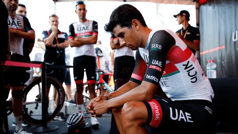 João Almeida descartado del Giro de Italia: baja por problemas médicos
